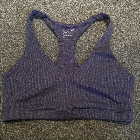 Gap Fit Low Support Ribbed Racerback Sports Bra in Brushed Tech Jersey - Picture 2 of 4
